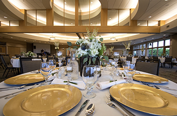 Weddings at the Plymouth Creek Center